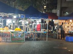 -吴山路夜市