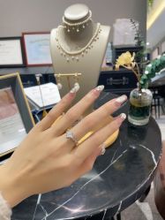 -克拉花园珠宝(诚品生活店)
