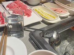 -海底捞火锅(新松江路店)