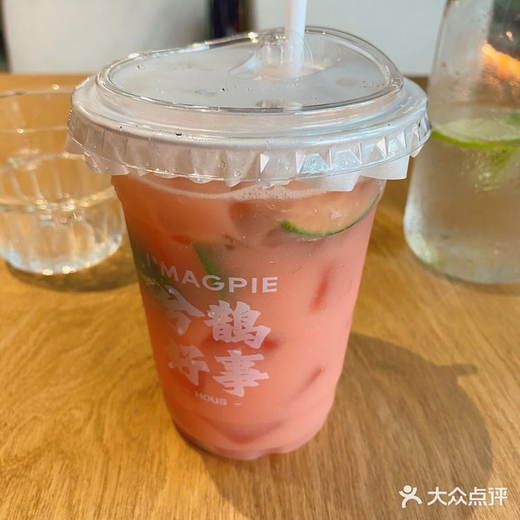 榕树下的西餐厅[强]