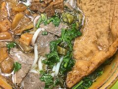 -花溪牛肉粉(八鸽岩店)