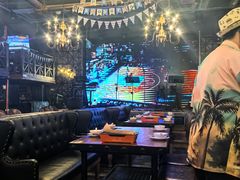 -爱啤精酿·民谣酒馆(滨江店)