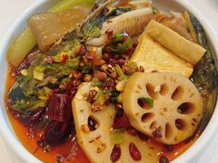 -天宜隆蘑菇宴火锅(石景山旗舰店)