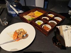 -鲁采LU STYLE(新天地店)