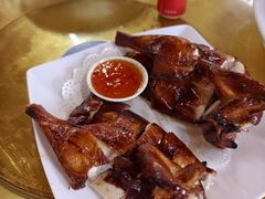 -大石鼓山庄·珠海第一烧猪