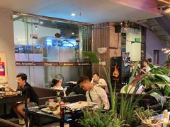 -何师烧烤Pro ·江湖川菜·小龙虾·精酿(太古里旗舰店)