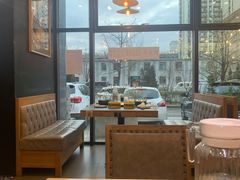 靠窗位-郭记三宝粥店(锦山大街店)