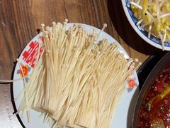 -旧街市鲜货老火锅(大光路店)