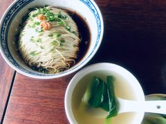 -同得兴 Since·1995 传统苏式面馆(嘉馀坊店)