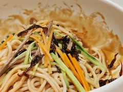 鸡丝凉米线-云海肴·汽锅鸡·云南菜(苏州中心店)