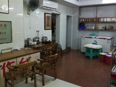 -潮镇老尾牛杂(环城西路店)