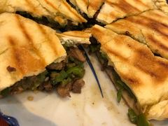 牦牛肉烤饼-卡万金特色藏餐