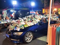 -吴山路夜市