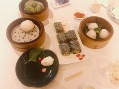 -景月阁空中食府(希尔顿酒店)