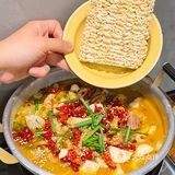 人均60在人广吃芋儿鸡！！酸菜味yyds