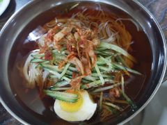 -韩风烤牛肉冷面店