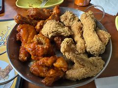 -BHC炸鸡(明洞总店)