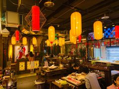 大堂-小龙坎老火锅(北京三里屯店)