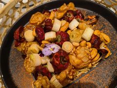 -渔语鱼新川菜Bistro(万象天地店)