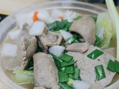 -牛师傅广式药膳牛骨汤美食(江南西店)