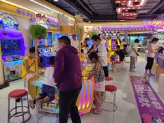 -爱玩嘉年华(成都北城天街店)