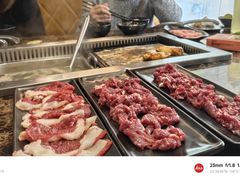-牛里牛气· 榴莲海鲜鲜牛肉自助火锅·烤肉(横岗店)