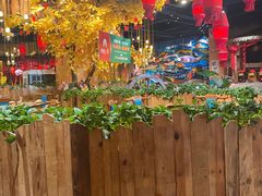 -老滇山寨•云南特色菜•地方菜•民族风情歌舞表演(金碧店)