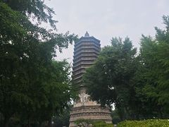 -玲珑塔公园
