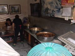 大堂-邓氏兔头
