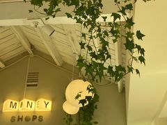 -Money Shops(愚园路店)