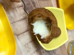 -BHC炸鸡(明洞总店)