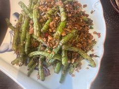 -川流不息·地道川菜·小龙虾(松东路店)