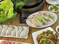 -濠轩阁特色生蚝火锅(水湾路店)