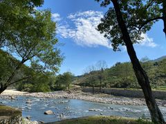 -燕子河大峡谷天坑仙境