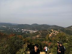 -灵岩山风景区