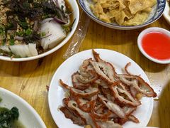 炸肠-芳记粉店(总店)