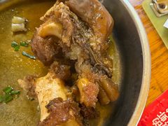 -牛一煲美食(江高店)