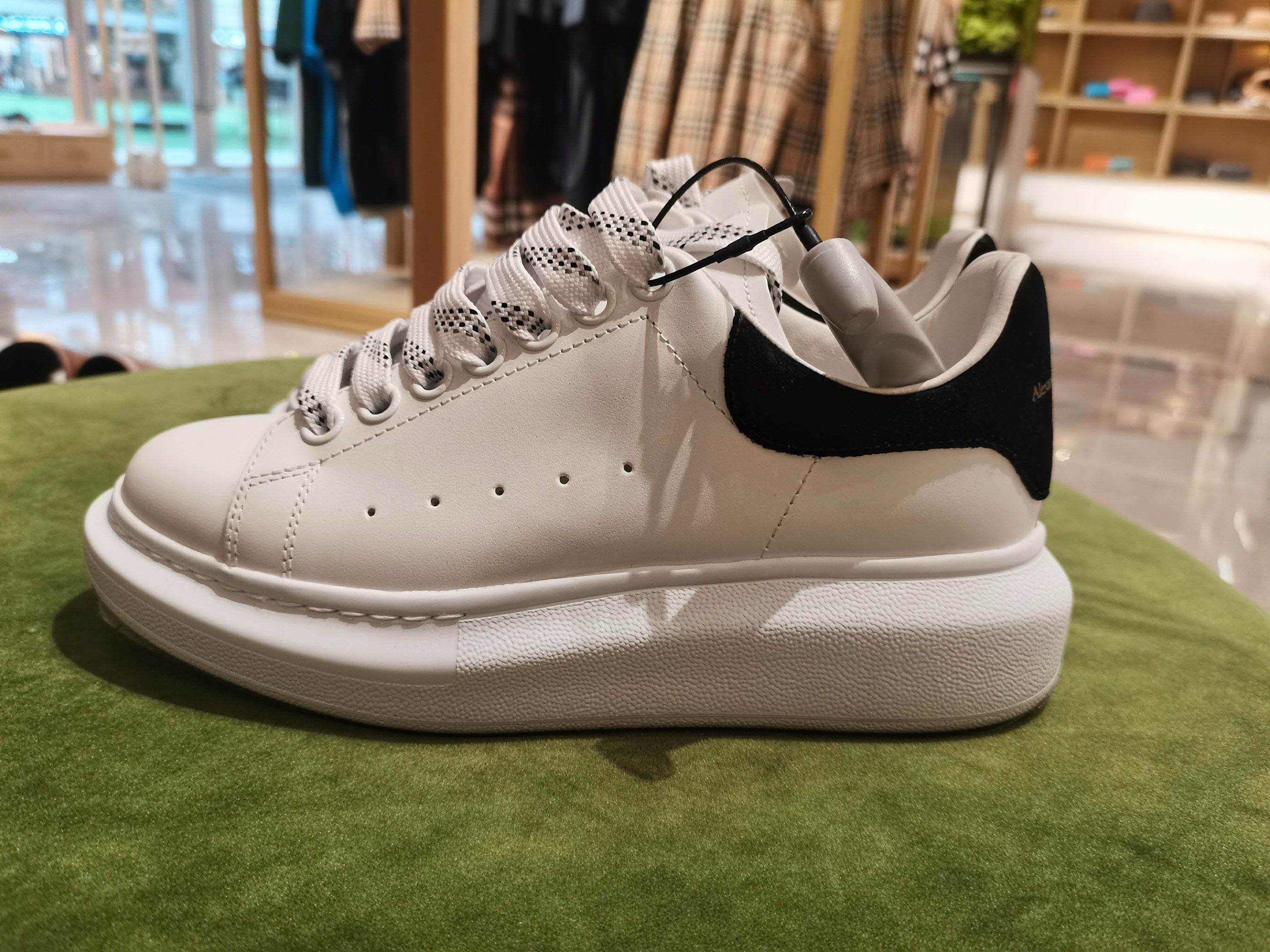 今日分享,麦昆小白鞋推荐