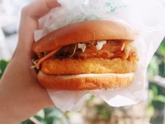 萝莉堡-麦当劳(西客站店)