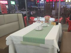 -萃华海鲜阁大排档(五四广场店)