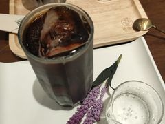 -ZING COFFEE 镜咖啡