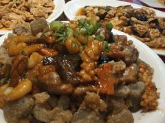 三鲜焖子-盈春大饭店(千山路店)