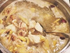 -一席地·本地鸡窝·杭帮鸡火锅(萧山银隆百货店)