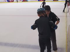 -全明星滑冰俱乐部(万象城店)