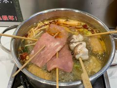 -百品聚旋转火锅(号外店)