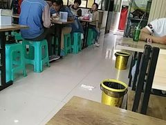 -福宇记黄焖鸡米饭(大润发店)