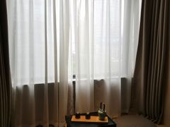 -杭州西湖湖滨银泰亚朵酒店