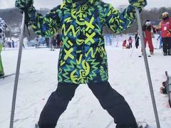 -亚布力新体委滑雪场