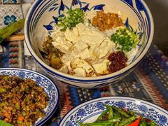 -蜗牛小馆醉乡民谣云南菜(惠新西里店)
