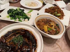 -东方明珠老上海8号餐厅
